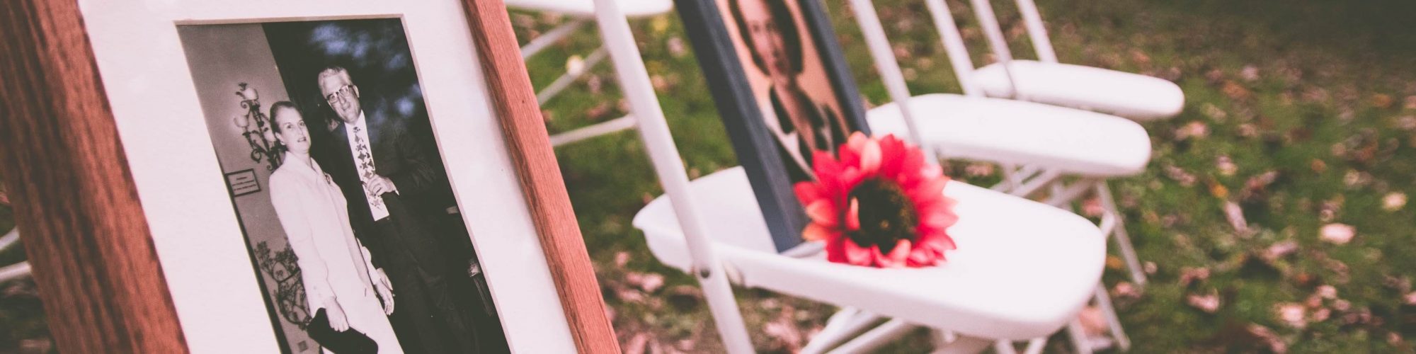 WRITING AN OBITUARY TEMPLATE: A GUIDE TO HONOURING YOUR LOVED ONE WRITING AN OBITUARY TEMPLATE: A GUIDE TO HONOURING YOUR LOVED ONE